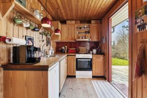 Cozy Cottage With A Beautiful View