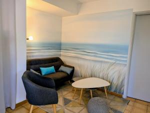 Eucalyptus, calme entouré de verdure et près de la mer