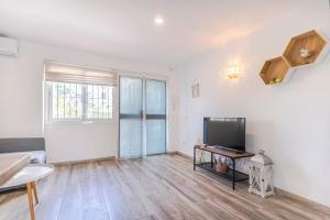 RentitSpain - Torremolinos - Pequeño Paraíso de Confort con Piscina