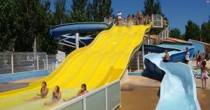 Campings Mobil Home Vias plage La Carabasse terrasse fermee hors saison : photos des chambres