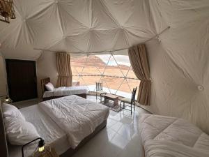 RUM MAGIC SANDS BuBBLES CAMP