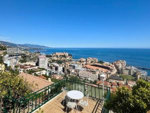 Villa with stunning views