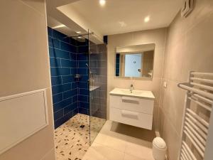 Villa vue mer, spacieuse, piscine privée