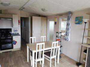 Mobile Home - Vue Baie de Bonne Anse - La Palmyre - 2ch, clim, 6 pers