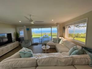 Aqua Straddies Best View Bay, Brissy & Beyond