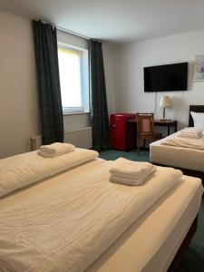Classic Triple Room room in Hotel Rosengarten