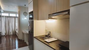 Queensland Manor Condominium Deluxe Suite