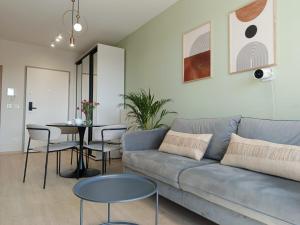 Trident Apartment IV