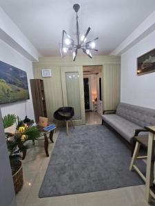 Gracies Suites by Staycation With FREE Parking