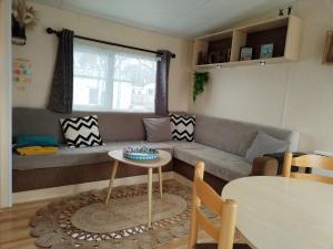 Campings Mobil home 6 personnes au Camping paradis du Quinquis : photos des chambres