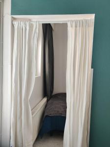 Arctic Pearl City home with Sauna