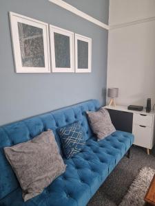 Comfortable 3 Double Bed Victorian Terrace from Luxus Stays