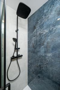 Łódź Fabryczna Blissful Space Apartment