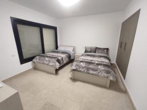 3bedroom chalet swan lake North coast- 388B