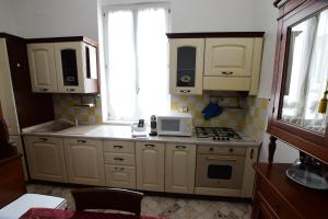 Classicosuitetetti Stylish penthouse with private sun terrace, near the Fiera and beaches