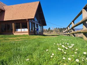 B&B / Chambres d'hotes Ferme auberge des Cimes : photos des chambres
