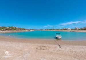 Dreamy 1BR in Italian Compound, Nubia, El Gouna