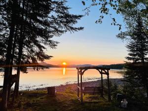 Whispering pines cabin