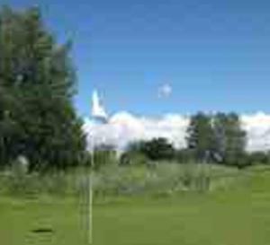 Apartment , wooded area lake, sea ,golf and shopping malls Askim domarings väg 154