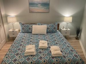 BEACHFRONT KING BED VILLA, PRIVATE BALCONY, SELF CHECK-In