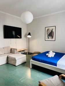 Athenian Suite by Zeussuites