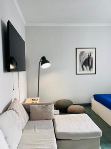 Athenian Suite by Zeussuites