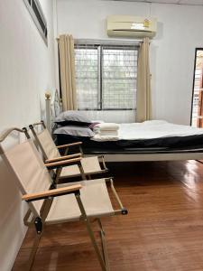 Cheap house 7min next to BTS Kasetsart , 5 bedroom