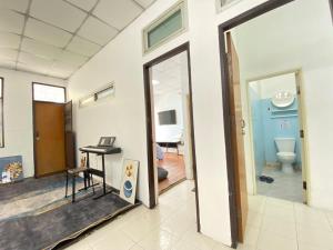 Cheap house 7min next to BTS Kasetsart , 5 bedroom