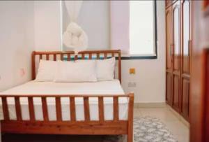 Convenient & Secure Room Near City Hub