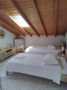 DEJA BLUE Maisonette