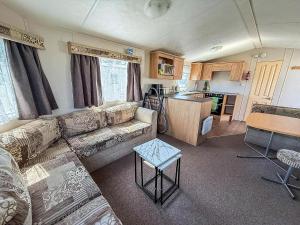 Lovely Caravan With Decking To The Side At California Cliffs Ref 50072D