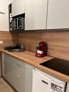 Juan-les-Pins 2 pièces avec parking & proches des plages