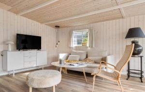 Lovely Home In Bjert With Kitchen