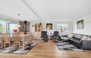 Holiday Home Diernæs Strandby L-675