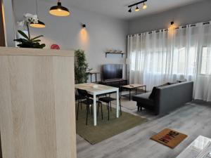 Lar de Yago - Apto Barreiros A