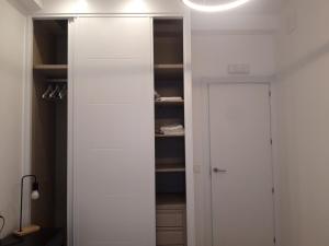 Exterior con parking junto a Avda de América