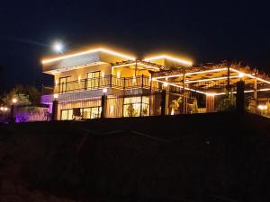 Munifah Grand Hills Chalet and Farm