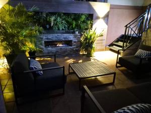 3 BDR House near La Zenia PRIVATE lounge terraces, fire places, BBQ, kitchen, parking