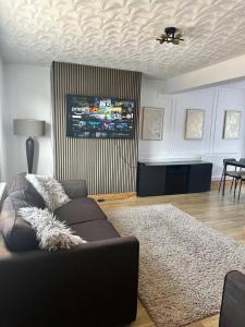 Hartlepool-3 bd House-Sleeps5-Free Parking&Netflix