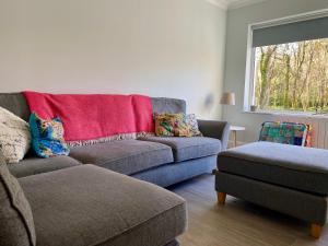 Golfing, Walking, Fishing Rest - sleeps 8