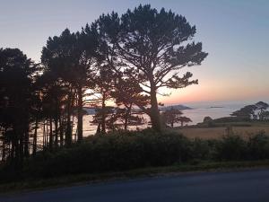 Appartements Seafront flat with indoor pool with stunning views : photos des chambres