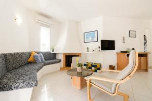 Acolhedor Apt T1, vista piscina , Balaia Golf Village