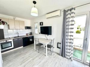 Nice Studio avec climatisation proche des plages