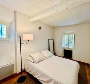 Villas Villa climatisee avec piscine : photos des chambres
