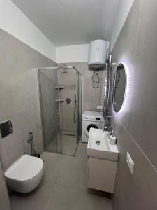 Snajder Apartment, 50m BEACH, 2 bedrooms, 2 bathrooms, 1living room, SELF CHECK-IN