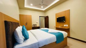 Ivory Suites