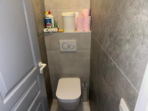 Appartement Spacieux rénové et piscine chauffée 1Chambre 4 personnes - Lacanau - piscine - Vue sur le golf