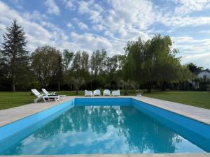 Chalets Escapade Romantique en Chalet Nature, Calme et Douceur au Bord de Marne : photos des chambres