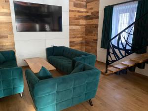 Zander Village Zator