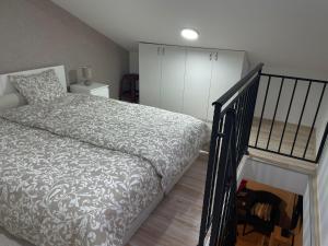 Central duplex apartment